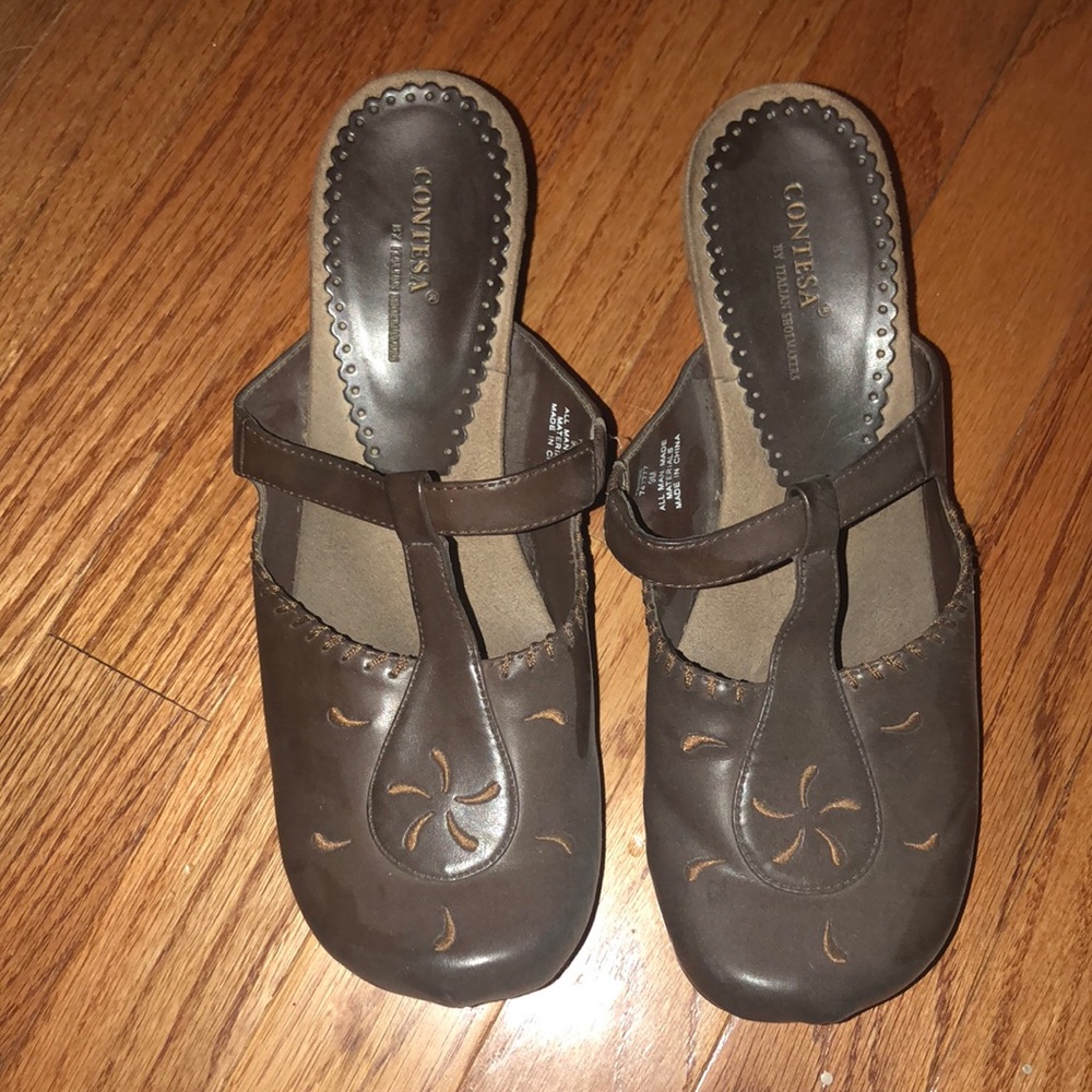 Wedge sandals
